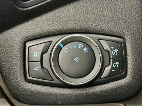 Used 2019 Ford Escape SEL FWD image 16