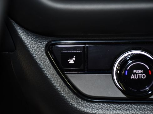 Certified 2025 Honda HR-V Sport image 29