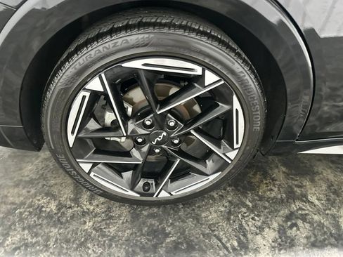 Used 2025 Kia K4 GT-Line w/ GT-Line Premium Package FWD image 5