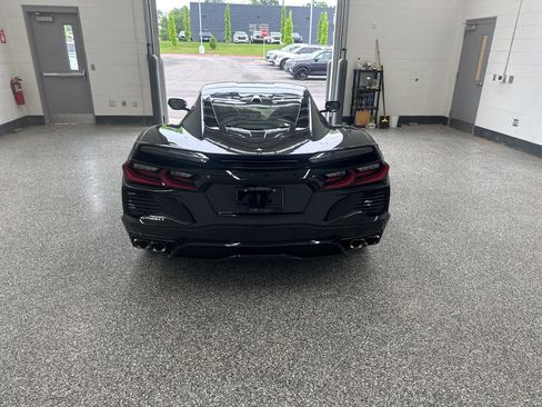 Used 2022 Chevrolet Corvette Stingray Premium Cpe w/ Z51 Performance Package RWD image 7