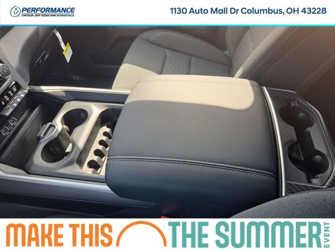 New 2026 RAM 1500 Express AWD/4WD image 31