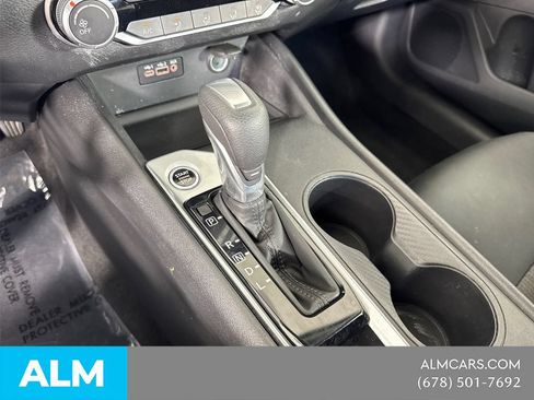 Used 2025 Nissan Altima 2.5 SV FWD image 34