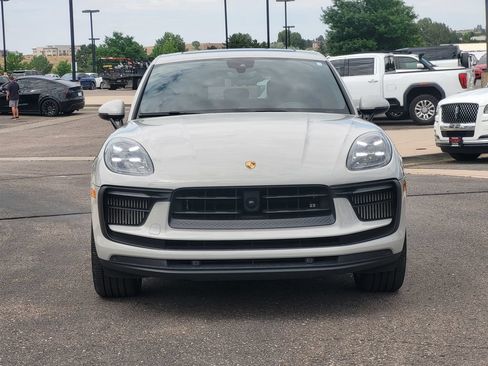 Used 2023 Porsche Macan S AWD/4WD image 9