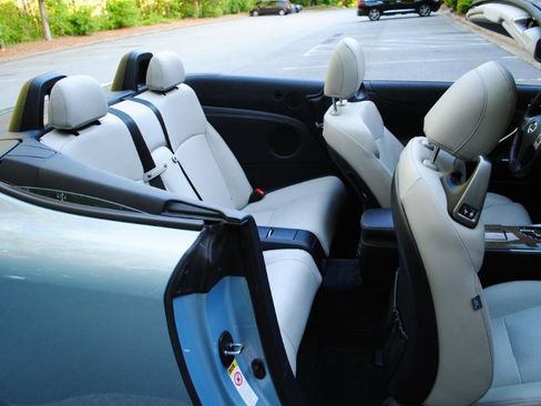 Used 2011 Lexus IS 350C w/ Luxury Pkg image 11