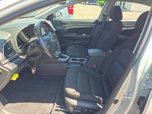 Used 2017 Hyundai Elantra Value Edition w/ Cargo Package FWD image 3
