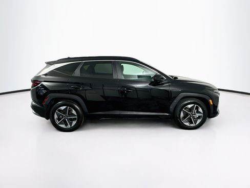 Used 2025 Hyundai Tucson SEL FWD image 10