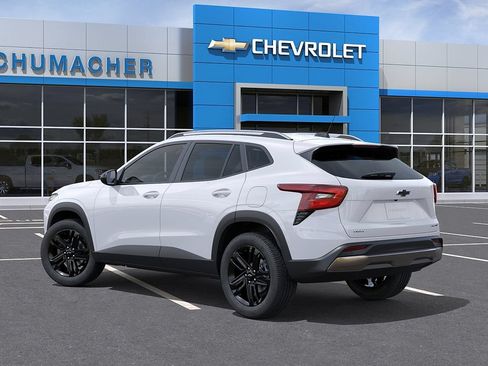 New 2026 Chevrolet Trax ACTIV w/ Driver Confidence Package FWD image 3