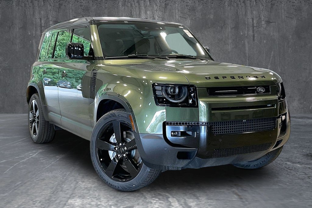 New 2026 Land Rover Defender 110 S AWD/4WD image 2
