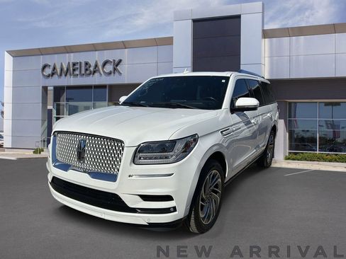 Used 2020 Lincoln Navigator Reserve w/ Equipment Group 208A Reserve AWD/4WD image 1