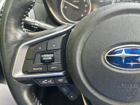 Used 2019 Subaru Forester Premium AWD/4WD image 18