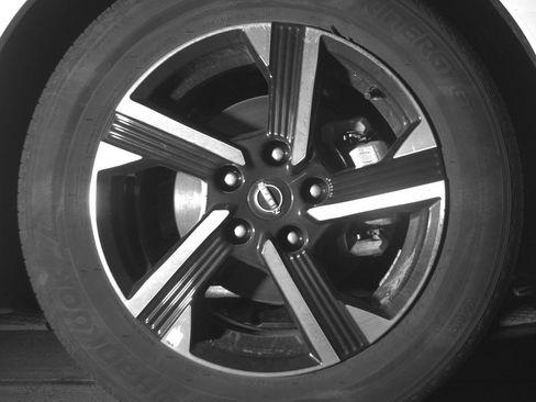 Used 2025 Nissan Sentra SV image 13