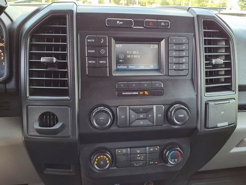 Used 2018 Ford F150 XL RWD image 16