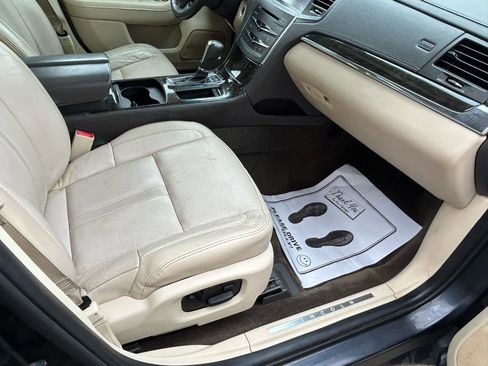 Used 2014 Lincoln MKS AWD w/ Equipment Group 101A image 12