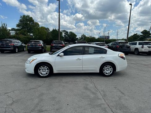 Used 2012 Nissan Altima 2.5 S FWD image 6