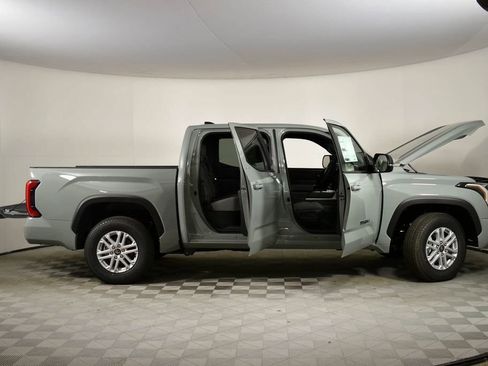 New 2026 Toyota Tundra SR5 RWD image 8