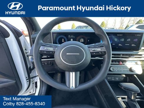 New 2025 Hyundai Santa Cruz SE image 20