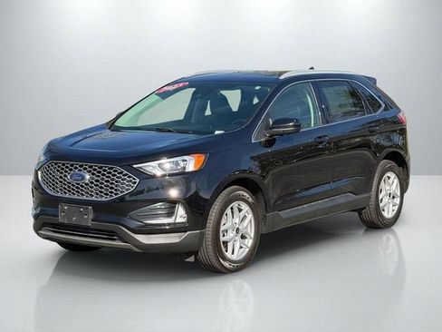 Used 2023 Ford Edge SEL w/ Convenience Package image 3