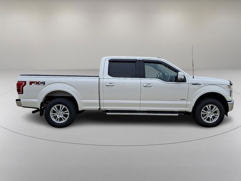 Used 2017 Ford F150 Lariat w/ Equipment Group 501A Mid image 12