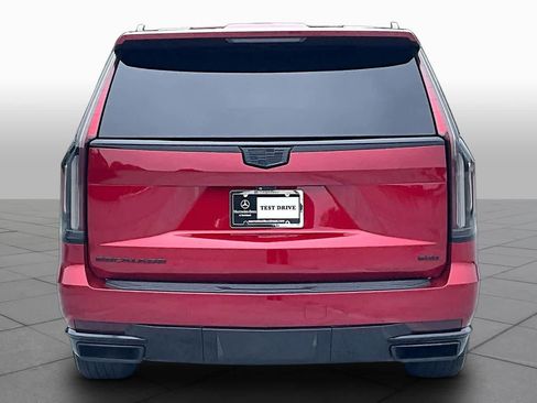 Used 2023 Cadillac Escalade ESV Sport Platinum w/ LPO, ONYX Package AWD/4WD image 5