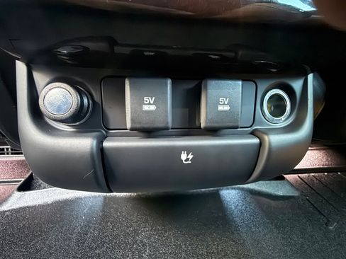 Certified 2019 Land Rover Range Rover Autobiography image 26