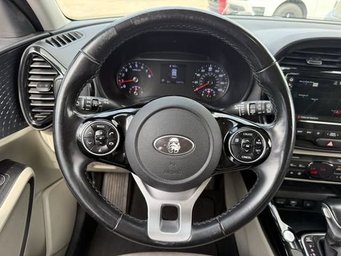 Used 2021 Kia Soul EX FWD image 12