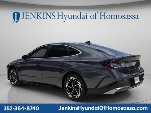 New 2026 Hyundai Sonata SEL FWD image 8