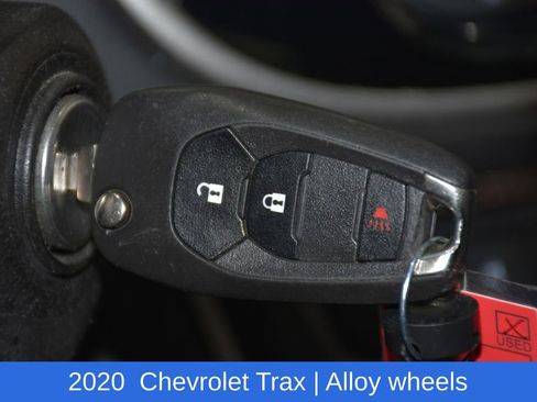 Used 2020 Chevrolet Trax LS FWD image 14
