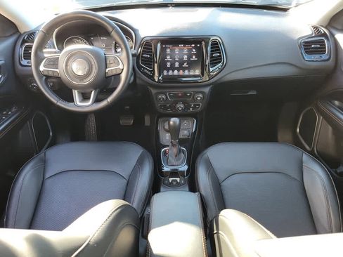 Used 2020 Jeep Compass Limited image 10
