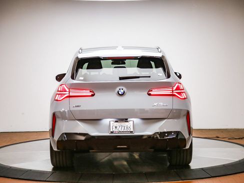 Used 2026 BMW X3 xDrive30i w/ Premium Package AWD/4WD image 3