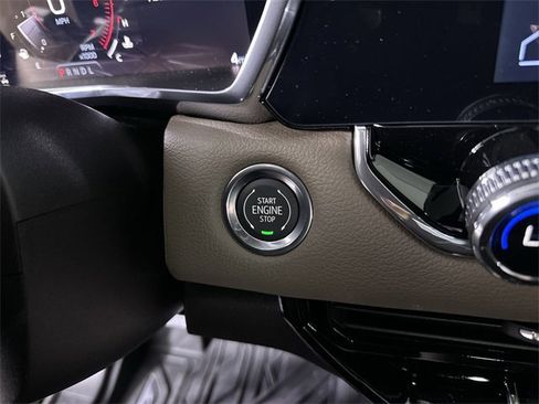 New 2026 GMC Canyon Denali image 17