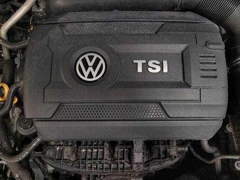 Used 2015 Volkswagen Jetta GLI SEL image 30