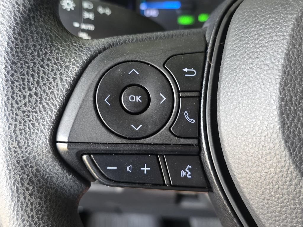 Used 2022 Toyota RAV4 XLE w/ Convenience Package AWD/4WD image 26