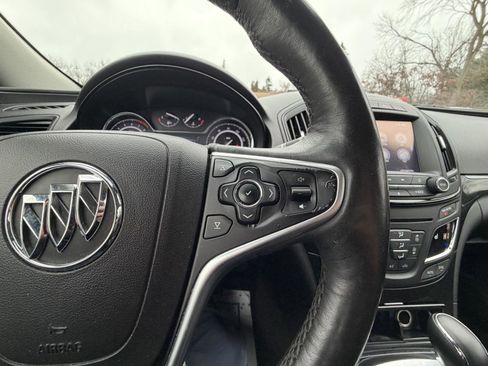 Used 2017 Buick Regal Premium w/ Driver Confidence Package #2 image 15