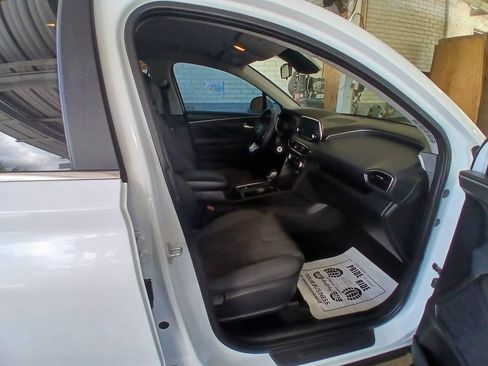 Used 2019 Hyundai Santa Fe SE AWD/4WD image 3