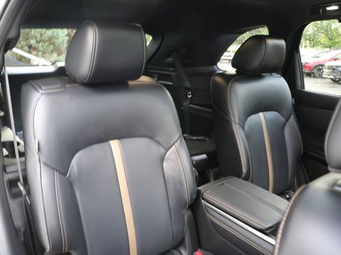 Certified 2026 MAZDA CX-90 3.3 Turbo S w/ Premium Plus AWD/4WD image 9