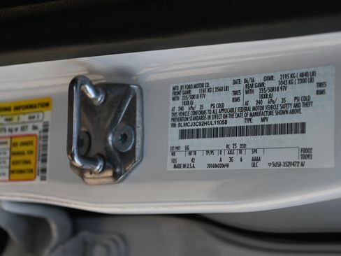 Used 2017 Lincoln MKC Reserve FWD image 19