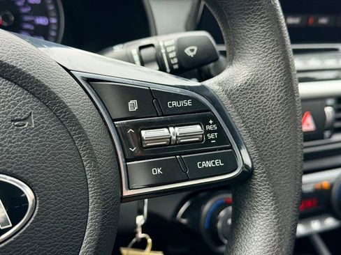 Used 2019 Kia Forte LXS image 10