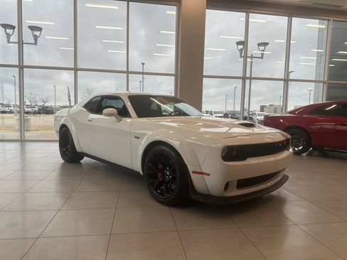 Used 2022 Dodge Challenger R/T Scat Pack image 7