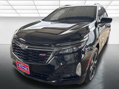 Certified 2023 Chevrolet Equinox RS image 3