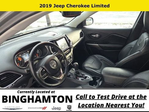 Used 2019 Jeep Cherokee Limited w/ Trailer Tow Group image 13