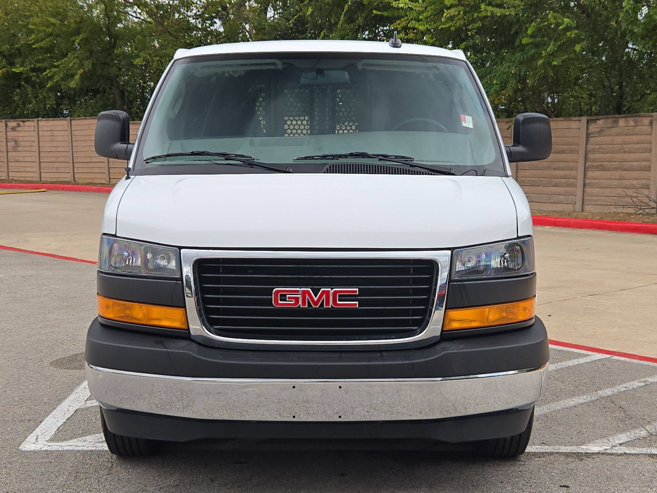 Used 2025 GMC Savana 2500 w/ Driver Convenience Package RWD image 9