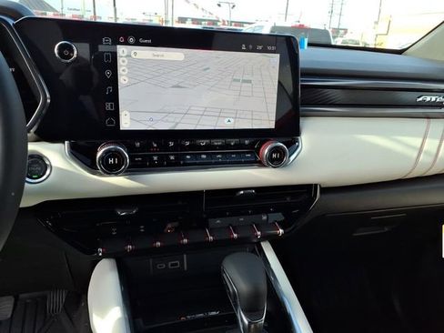 New 2026 GMC Canyon AT4X w/ LPO, Black Badging Package image 9