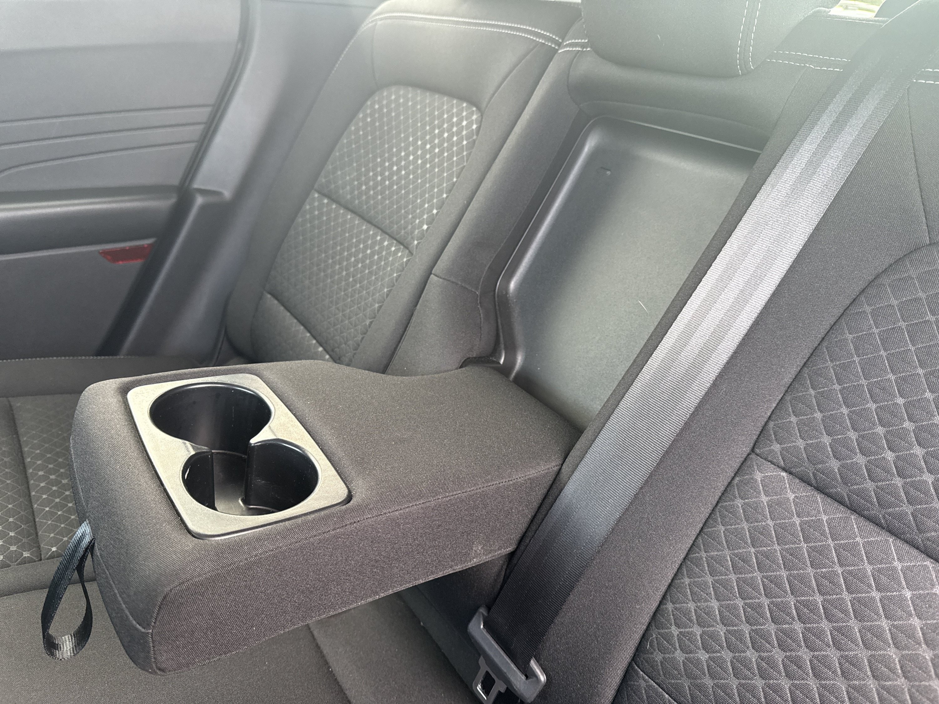 Used 2025 Chrysler Pacifica Select FWD image 25