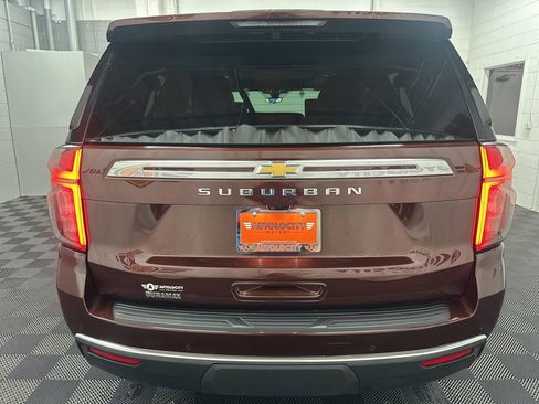 Used 2023 Chevrolet Suburban High Country image 8