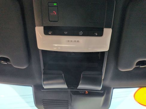 Used 2023 Mitsubishi Outlander SE Black Edition AWD/4WD image 19