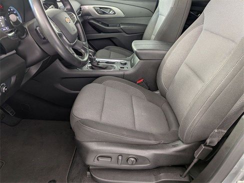 Certified 2023 Chevrolet Traverse LT image 18