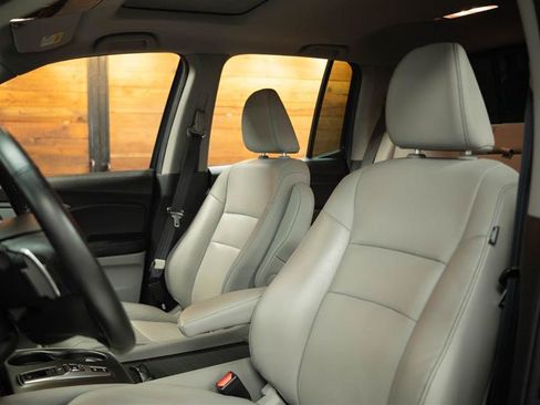 Used 2023 Honda Ridgeline RTL image 9