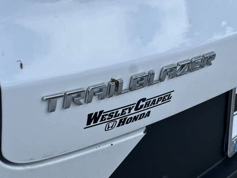 Used 2021 Chevrolet TrailBlazer LS FWD image 11