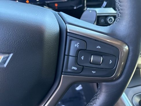 Used 2022 Chevrolet Silverado 1500 High Country w/ Technology Package image 18