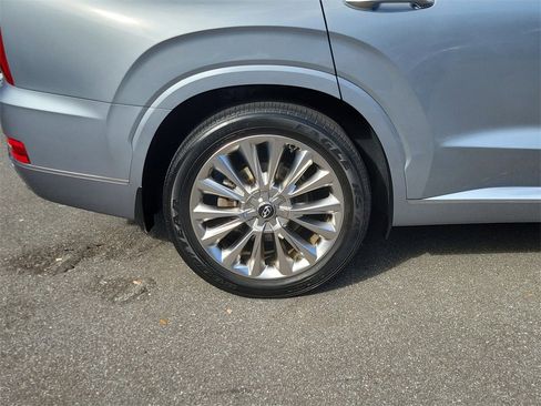 Used 2020 Hyundai Palisade Limited image 16